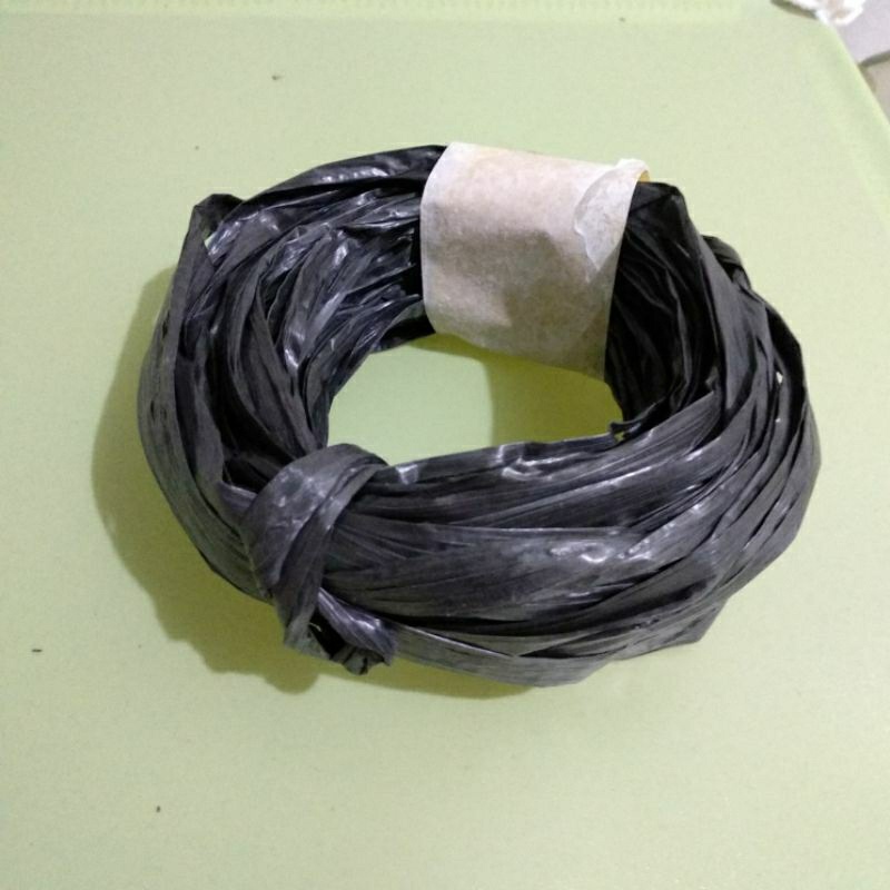 

Tali Rafia Kebutuhan Packing 10m Tali plastick
