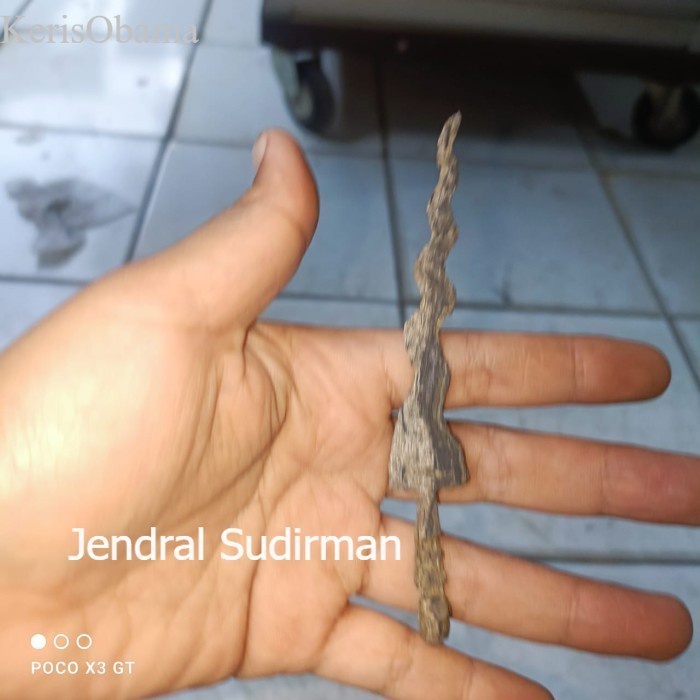 azimat keris panimbal gagang putut singasari KJM112 Murah Meriah JD21 antik