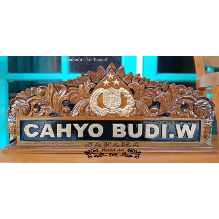 

BARANG TERLARIS PAPAN NAMA MEJA KANTOR UKIR KAYU KAYU KERAS/PAPAN NAMA Termurah