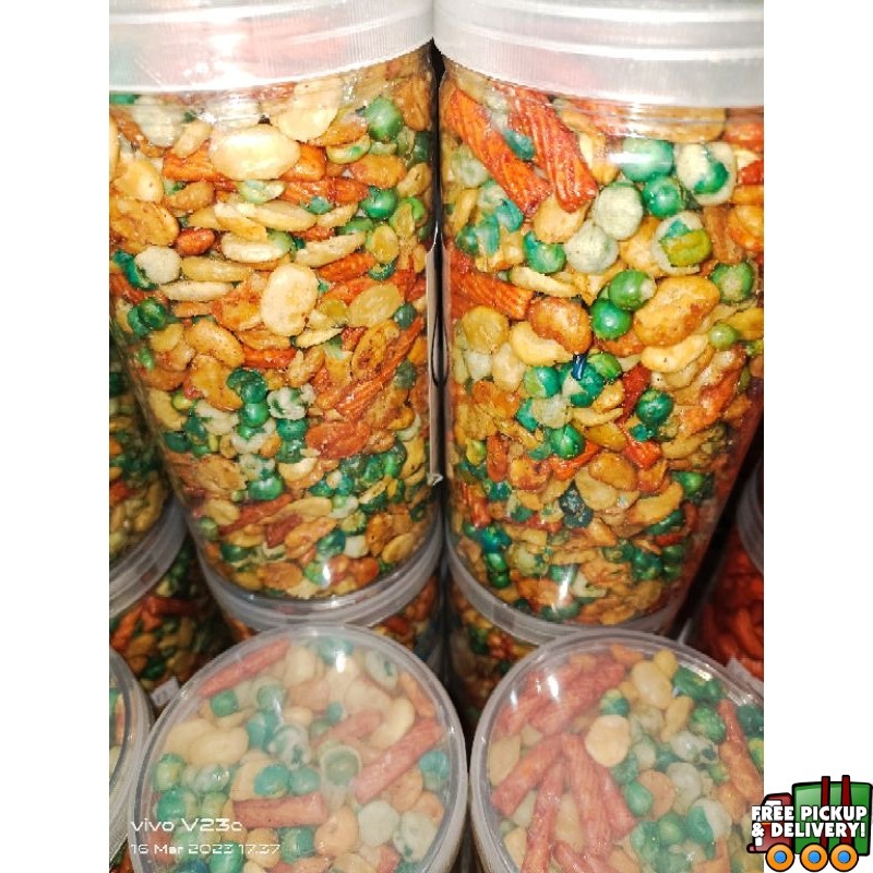 

Kacang Campur Mix Nut 490gr Toples Tabung 1000ML