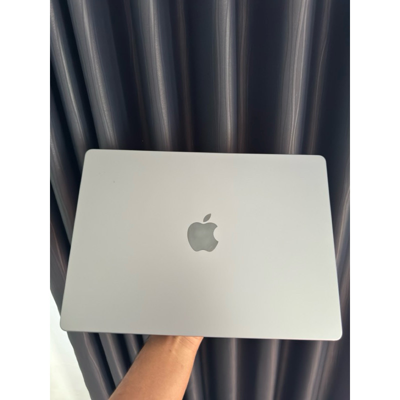 Second Macbook Pro ibox Space Gray 512gb ( 14 inci M3 2023 )