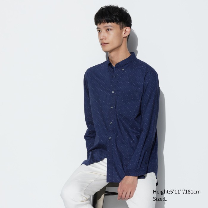 UNIQLO Kemeja Extra Fine Cotton Broadcloth Motif 467500 Pria - 68 BLUE