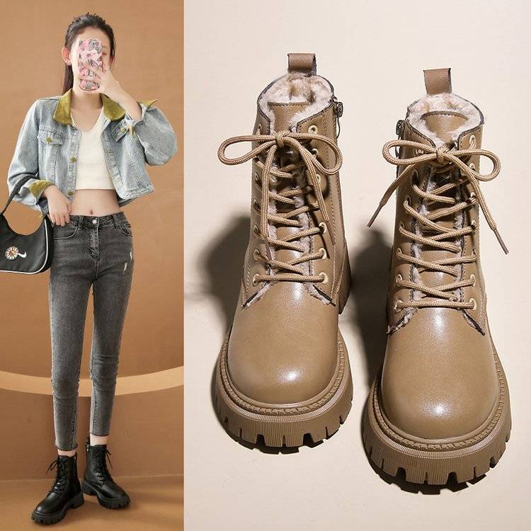 Thick soled Martin boots, black short boots