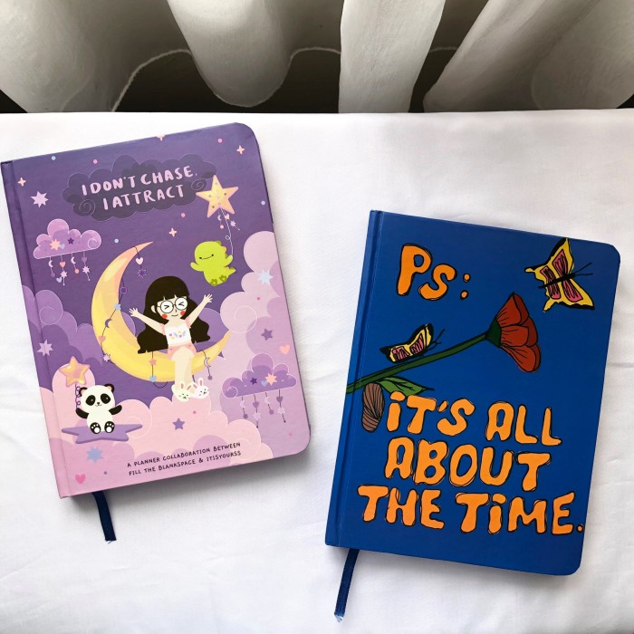 

SS9 - BEST SELLER - AJ 10 Manifesting Journal - I don't chase