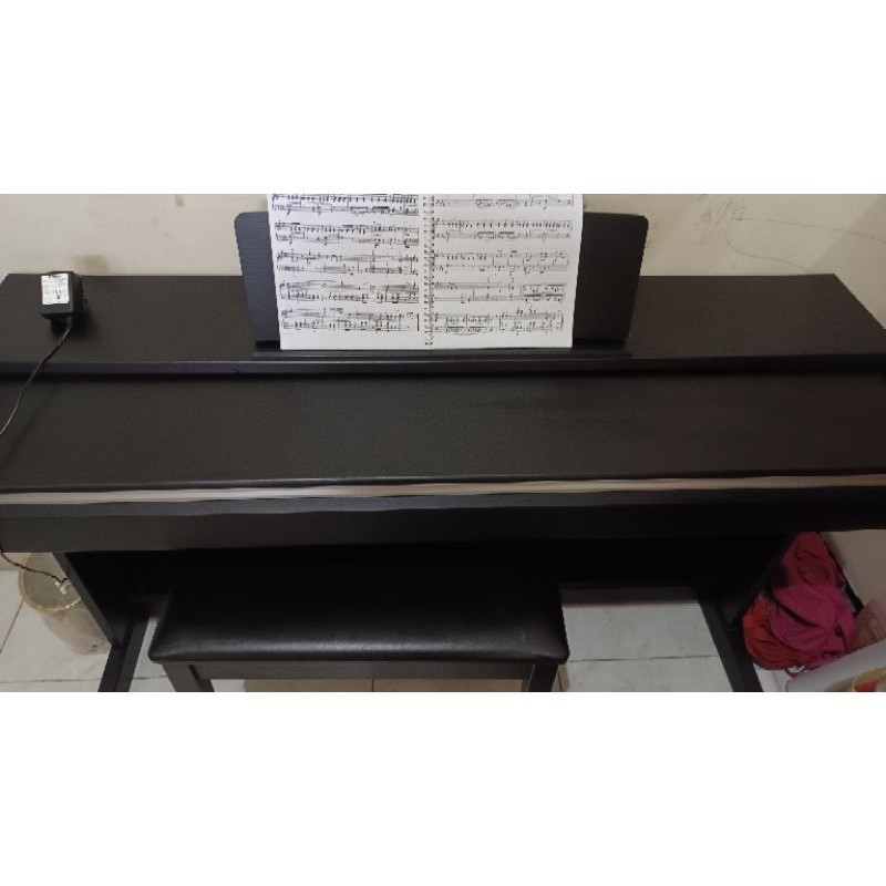 [BEKAS] Piano Yamaha Arius YDP 142, khusus surabaya