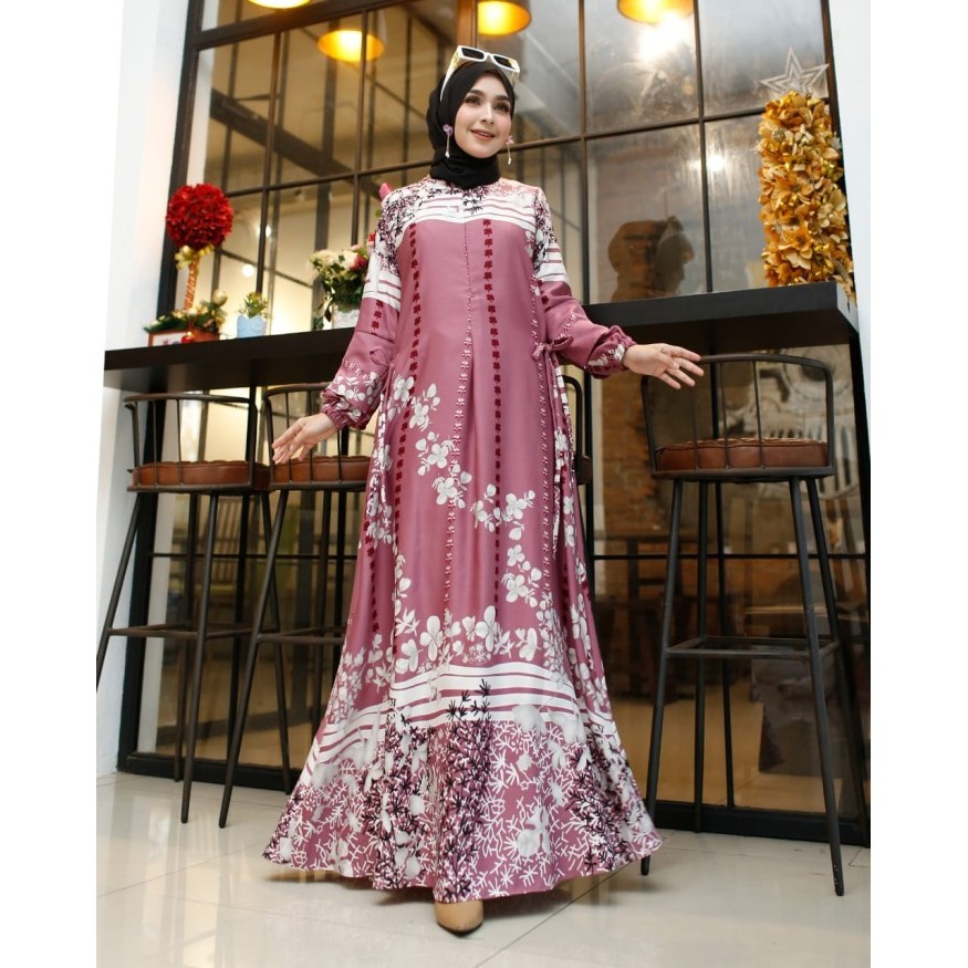 NEW -gamis silk premium busui jumbo M-6L - Hitam, M