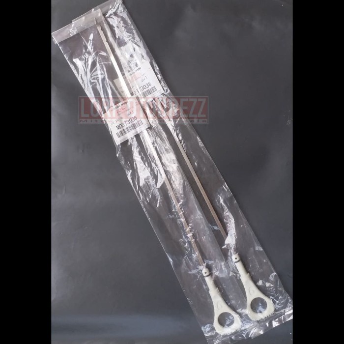 Dip stick oli - colokan oli Lancer Cedia CS5 aka evo 7 8 9 Original #