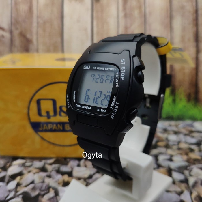 MURAH -Q&Q QQ QnQ Digital Jam Tangan Original MAC5P108Y Full Black - MAC5P111Y- 1.2.23