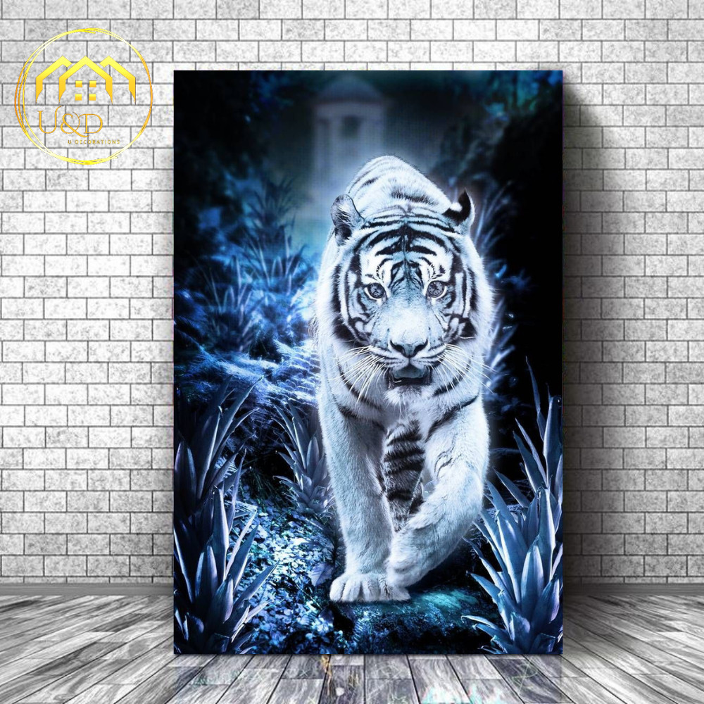 POSTER KAYU MACAN PUTIH - POSTER MACAN PUTIH - POSTER HEWAN - DEKORASI RUMAH - UKURAN 20X30 CM - WAL