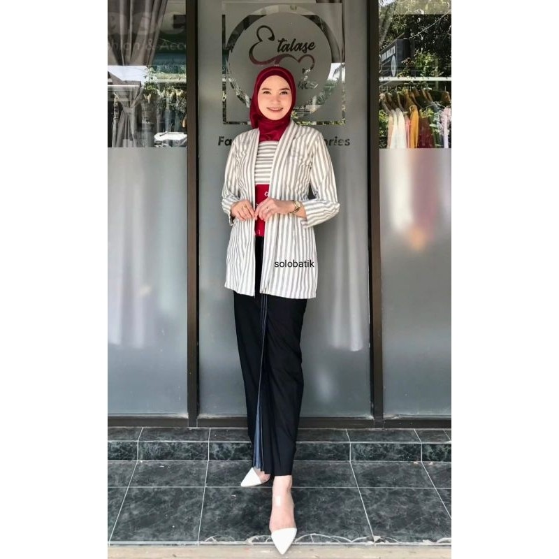 LONG KUTUBARU LURIK ATBM PETHAK AWU BATIK SOLO Lurik