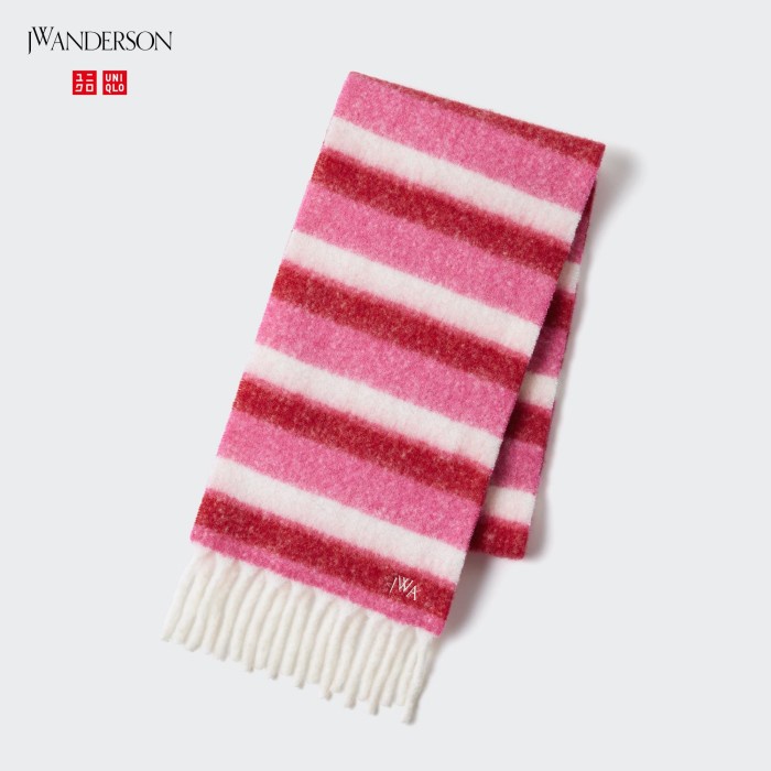UNIQLO Syal Tebal Garis 465499 - 12 PINK