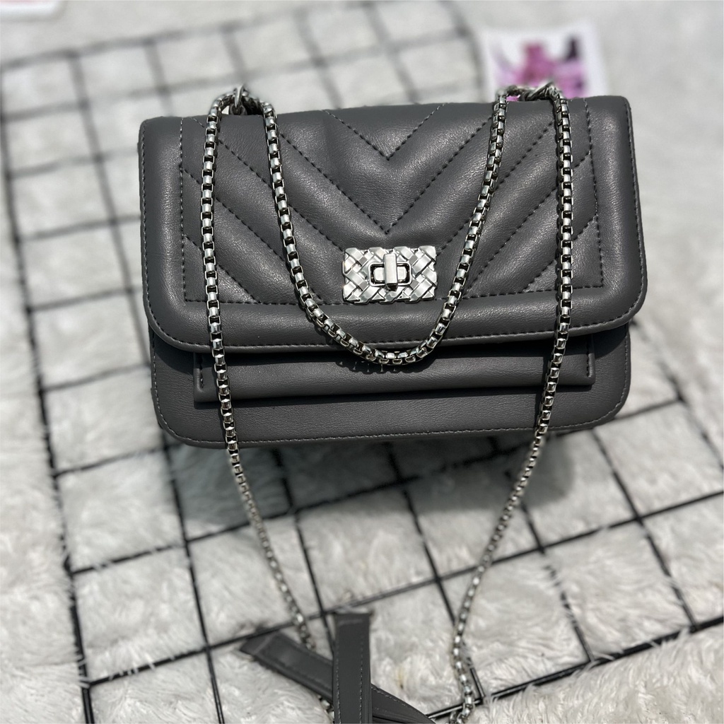 Tas wanita selempang tali rantai ulir kekinian