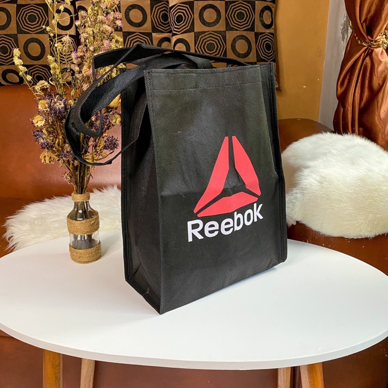 Shopping Bag Reebok Original Store Tas Belanja Hadiah Sepatu Ori Store