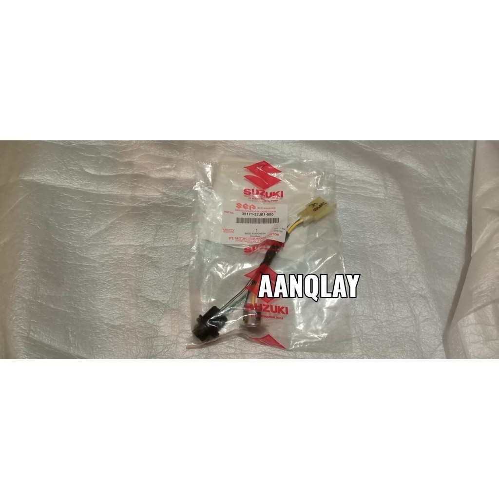 Fitting Lampu Depan Shooter Smash FI Soket Lampu Depan Shooter Smash FI