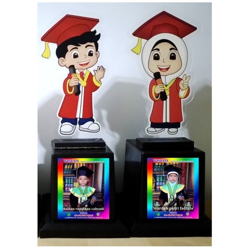 Piala Wisuda Anak Custom Stiker Foto / Tulisan Nama Anak & Sekolah / Plakat Acrylic Kelulusan akrili