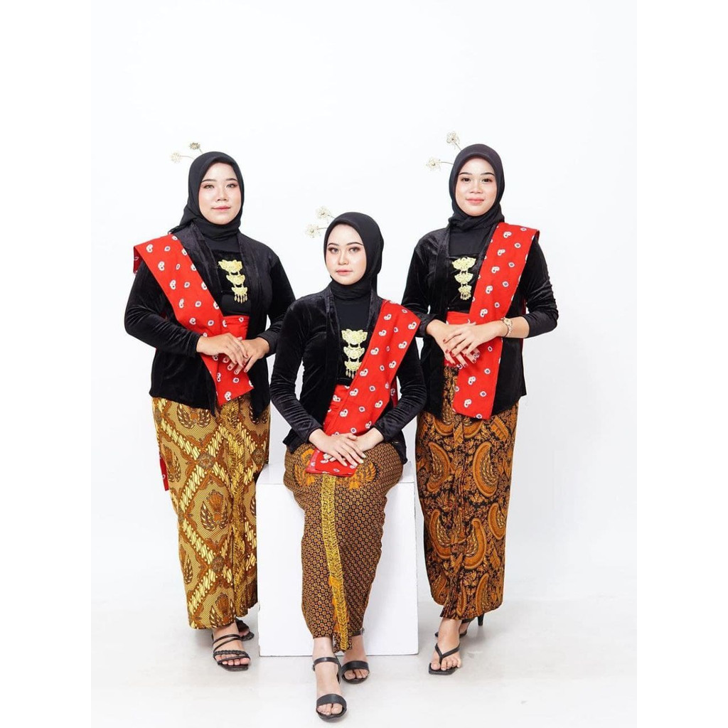 Baju SAMAYA Kebaya Kutu Baru Kutubaru Modern bahan Bludru Beludru Premium Poloh Hitam Maroon Lengan 