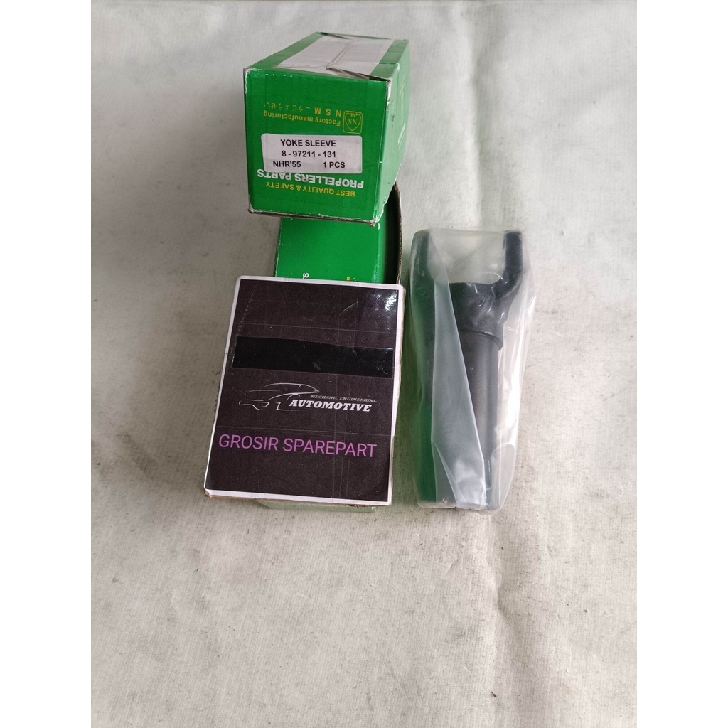 MOBIL YOKE SLEVE ISUZU NHR'55/SAMBUNGAN KOPEL NHR'55 PART NO 8-97211-131