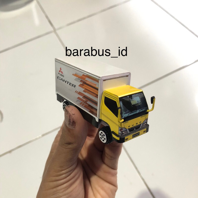 Miniatur Truk Box Mitsu Fs Canter Kecil Skala 1:64 By Tiwi Barabus