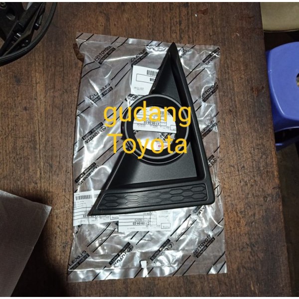 Cover Foglamp RH kanan AGYA 2020-2021