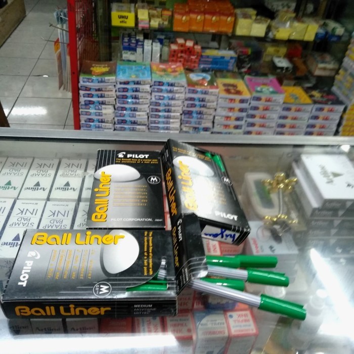 

Bolpoint ballliner pilot warna hijau
