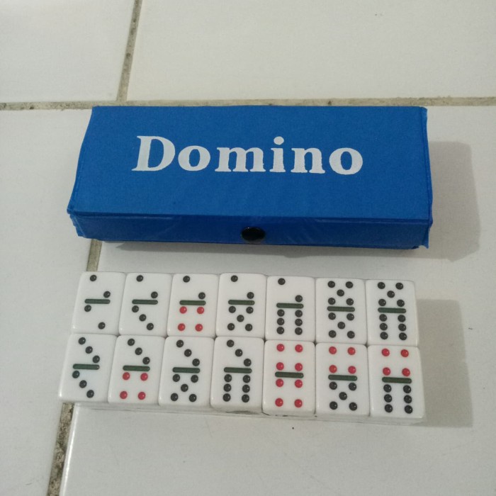 Domino Batu Kartu Domino
