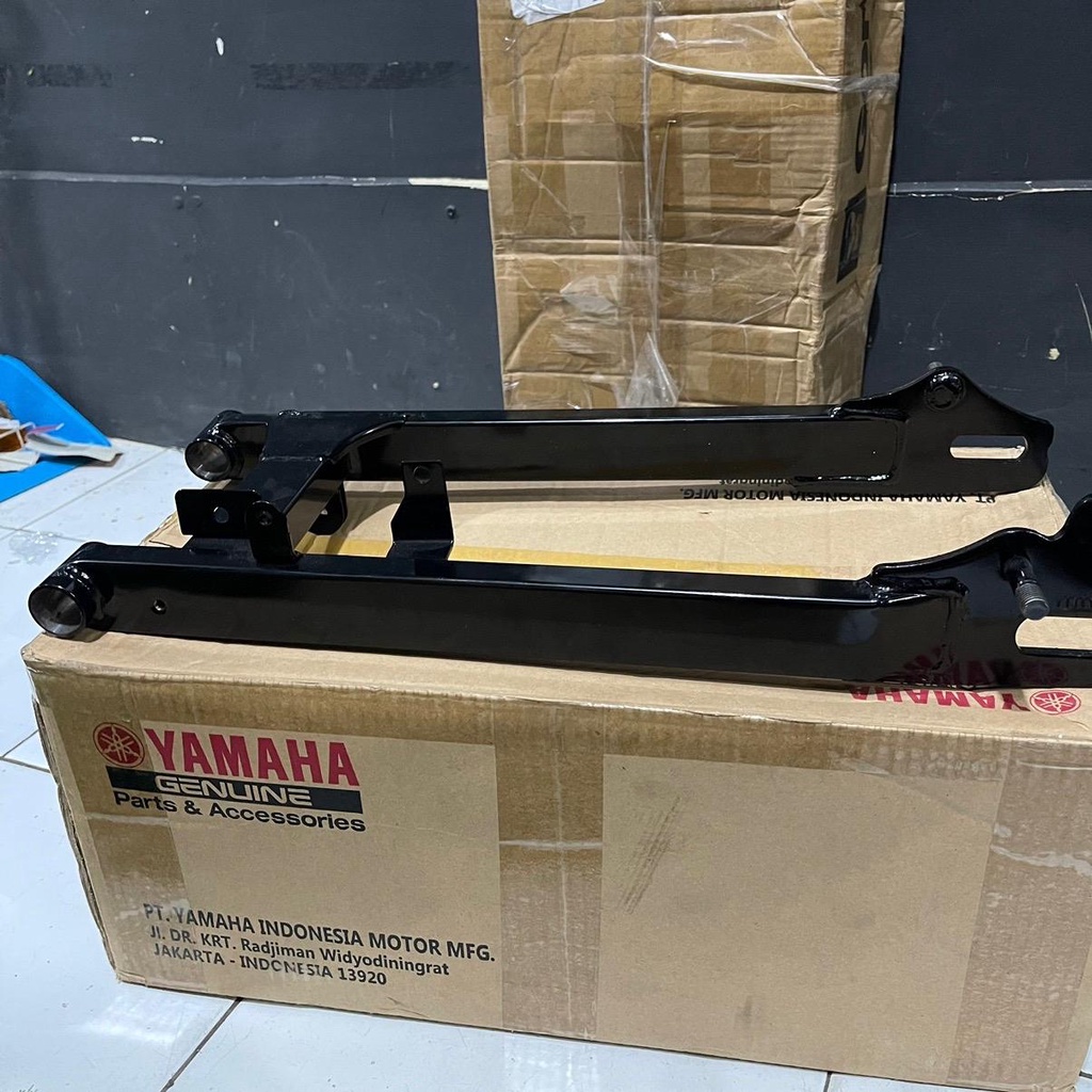 Swing arm rx king original yamaha 100%