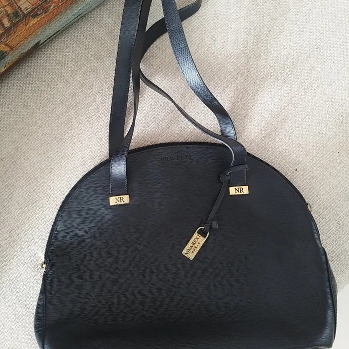 Sale Nina Ricci vintage shoulder bag preloved (nett)