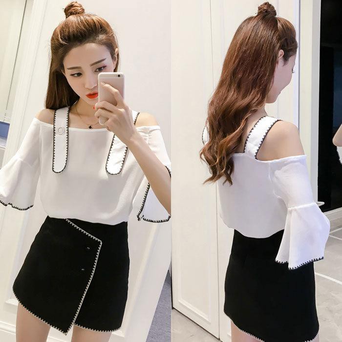 Blus Wanita Sabrina Lengan Terompet Fashion Import 51036