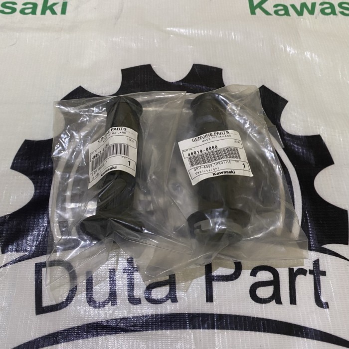Handgrip Handfat Grip Ninja 250FI Z250FI ER6N Original Kawasaki