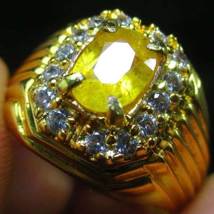 [COD] YELLOW SAPPHIRE SRILANKA