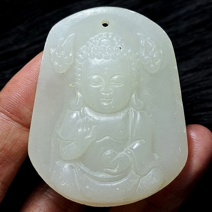 Liontin Batu Akik Natural Giok Putih Ukir Motif Gambar Buddha Antik