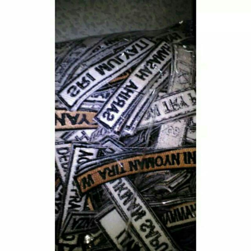 

Bordir Bordir 1 hari Jadi, Minimal 5 Pcs BORDIR custom NAMA, NAMA SERAGAM SEKOLAH, HARGA MURAH, PENGERJAAN DENGAN KOMPUTER HASIL RAPIbisa pesan satuan