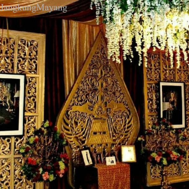 Gunungan Kayu Ukir Jawa Wayang MENTAH Dekor Pelaminan Jujur Barokah murah