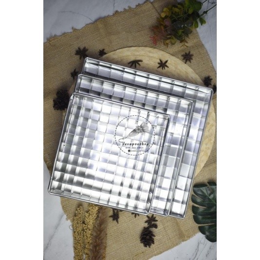 Loyang Brownies Sekat 100 Loyang Brownies Bites Loyang Potong Sekat - 20x20x4 cm