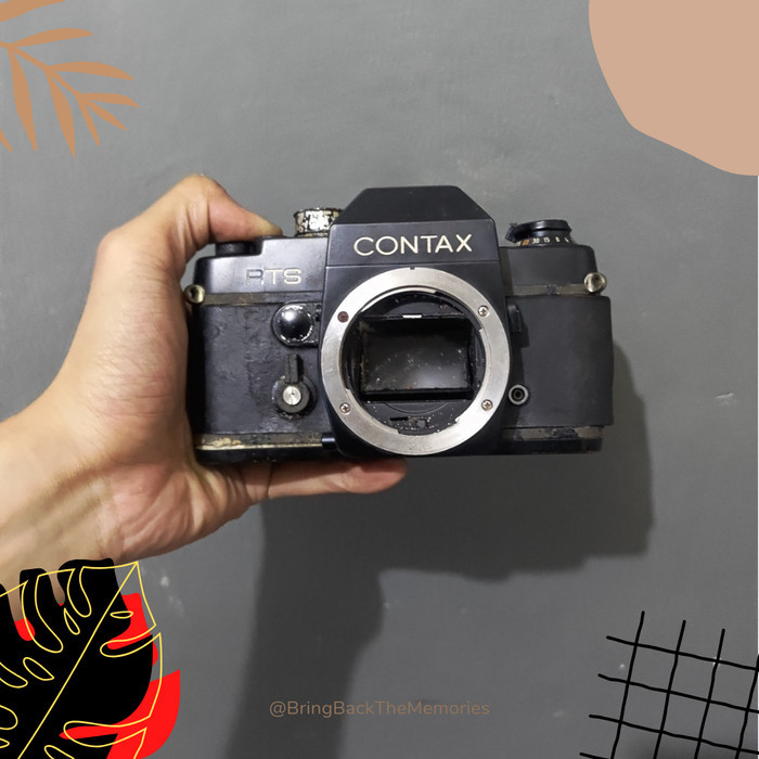 Analog Camera Contax RTS by Yashica
