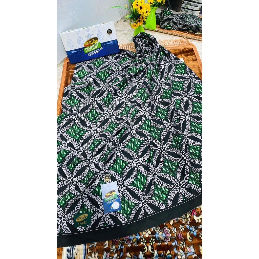 Sarung Atlas Batik Original Pria – Kain Sarung Premium Motif Batik Elegan