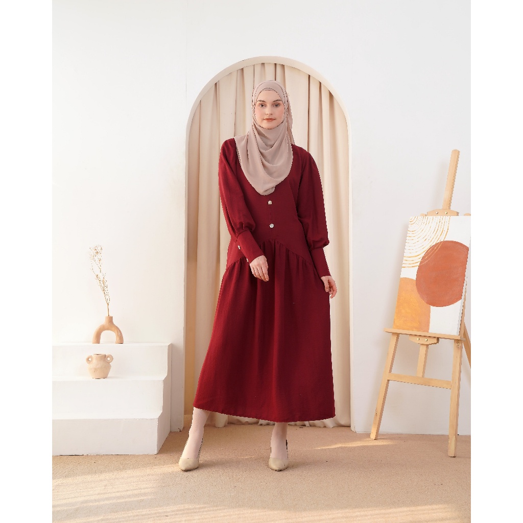Medina Kalila Maroon - Gamis Wanita Muslim Polos Jumbo Terbaru Bahan Crinkle Warna Merah Maroon Basi