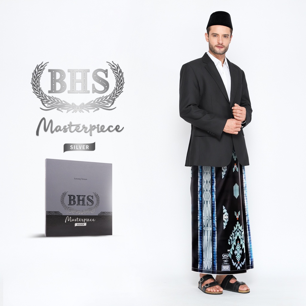 Sarung BHS Masterpiece Silver Motif M81 SGE Hitam Biru