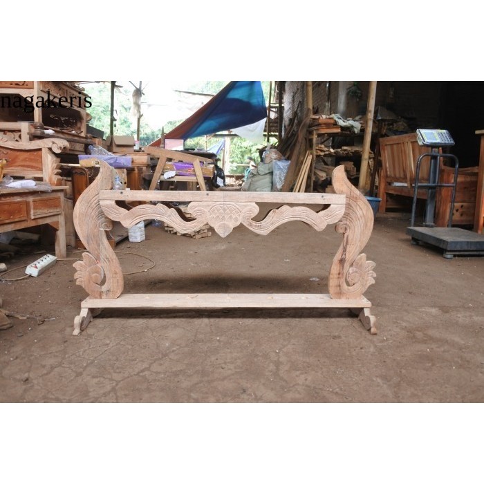 

jagrak keris minimalis hrg pengrajin terbaru