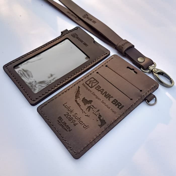 

id card kulit free cetak logo - Lanyard Id Card Holder Name Tag Kulit Asli Custom Nama Dan Logo - coklat CH - benkai