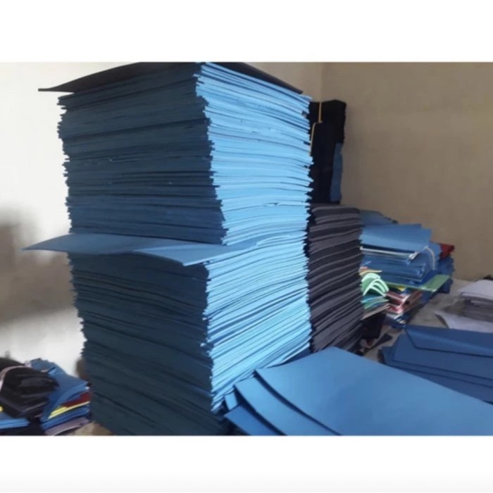 

spon busa ati EVA foam karet sponge alas aquarium 100x45x0.8 cm biru - 100 x 50