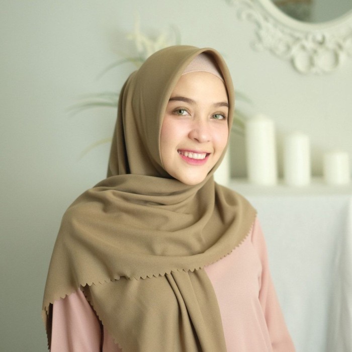 HIJAB VOAL LASERCUT SEGI EMPAT WARNA - OLIVE SHEEN