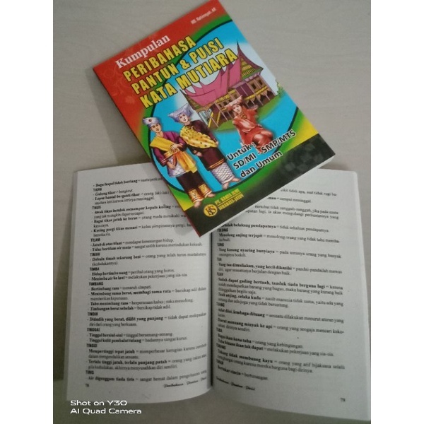 

Buku Peribahasa Pantun dan Puisi serta Kata Mutiara