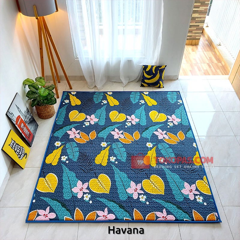 

Karpet Bermotif ukuran normal