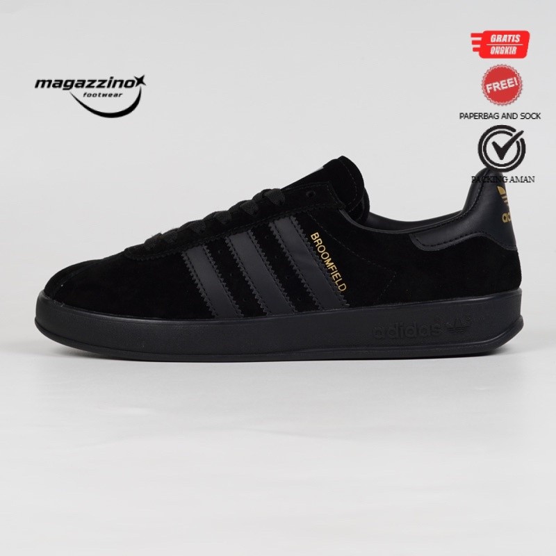 adidas  Broomfield All Black