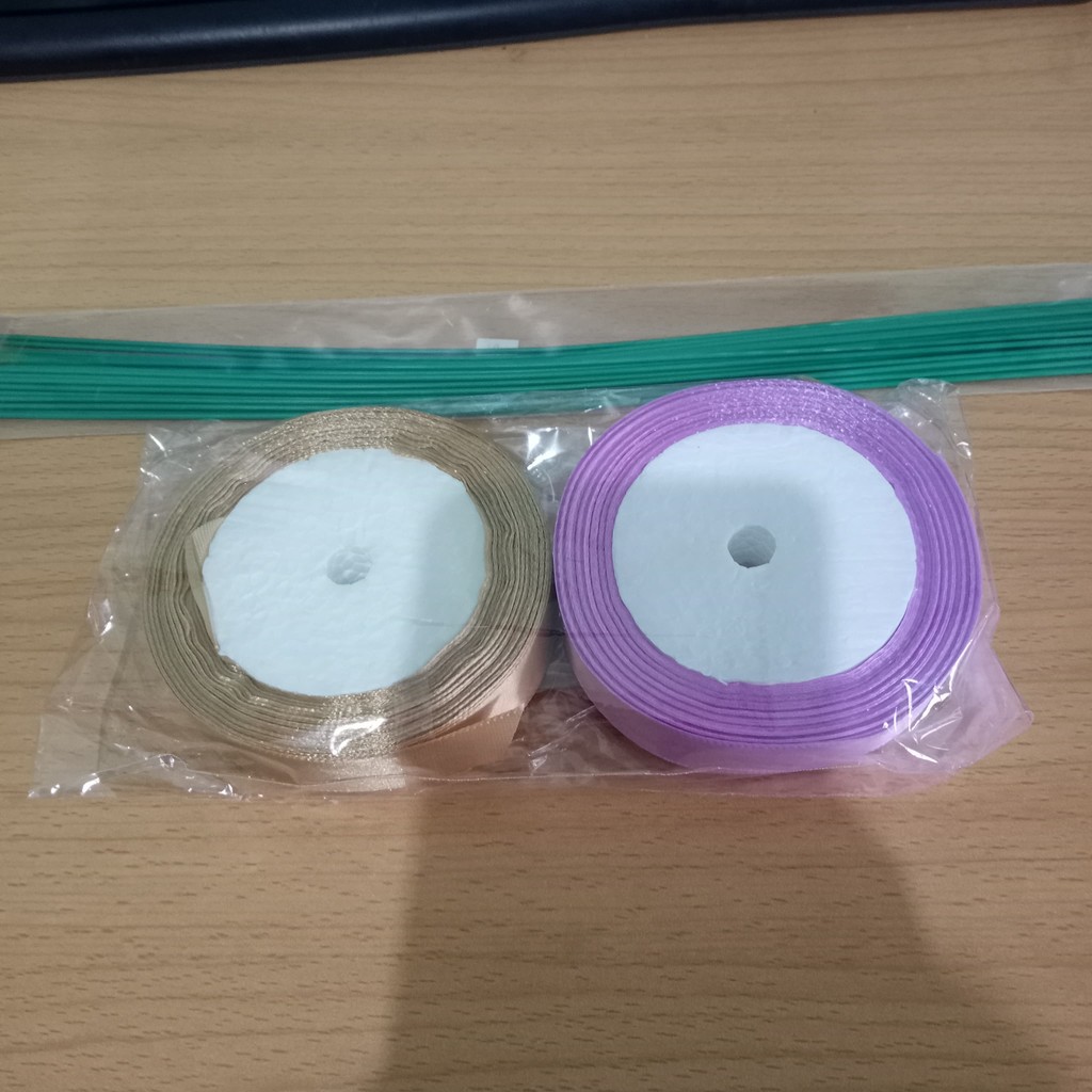

Pita satin 2 cm atau 3/4 inch
