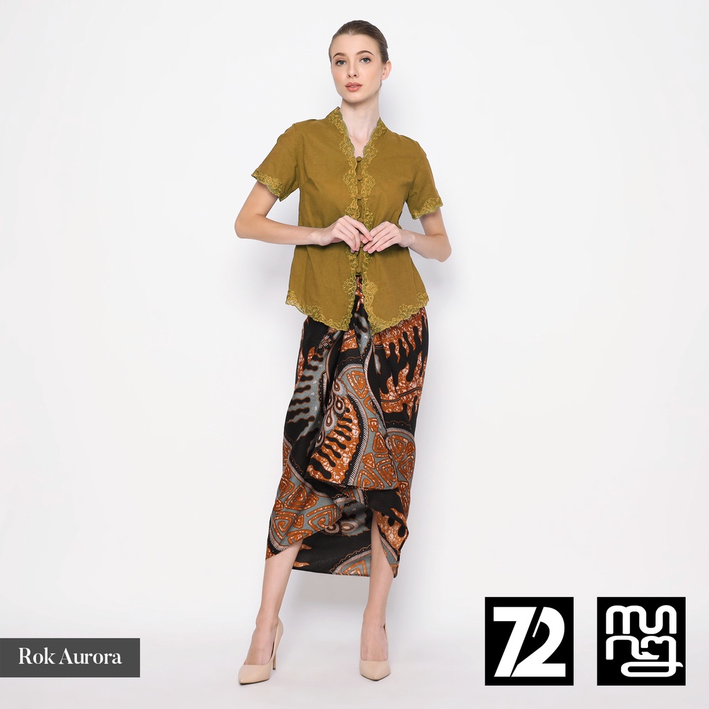 ROK BATIK SPAN Aurora Skirt Lilit Kebaya Instan Modern Wanita Motif Estrid Warna Hitam 724255 Cap 72