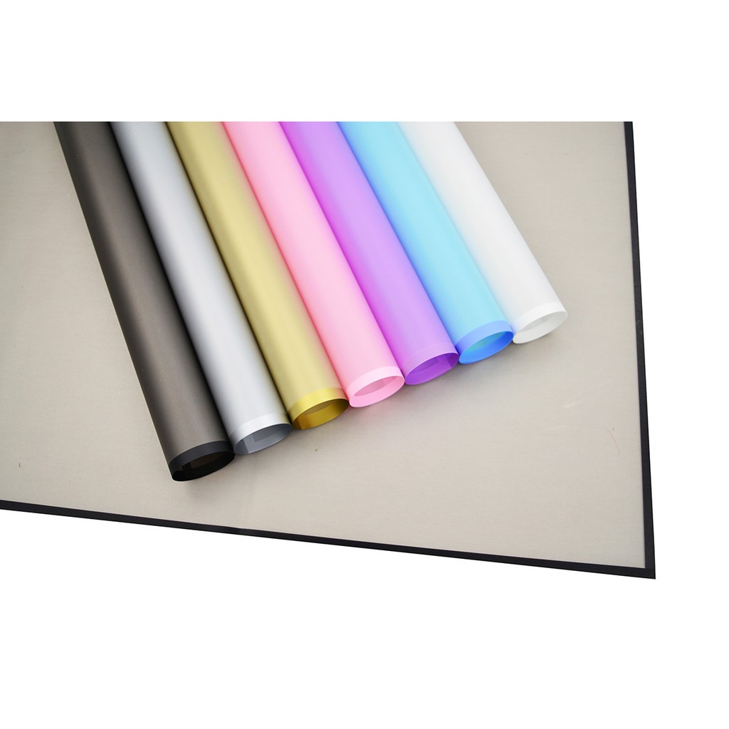 

[1 PAK / 1 PACK] INDO KERTAS BUNGA WM BINGKAI LINE COLOR PAK 20 LEMBAR FLOWER WRAPPING ECER SATUAN CELLOPHANE BUKET PAPER BISA CAMPUR WARNA WARNI