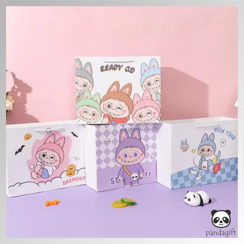 

Paper Bag Gift Cute / Paperbag Hadiah Labubu LEBAR - GG0538