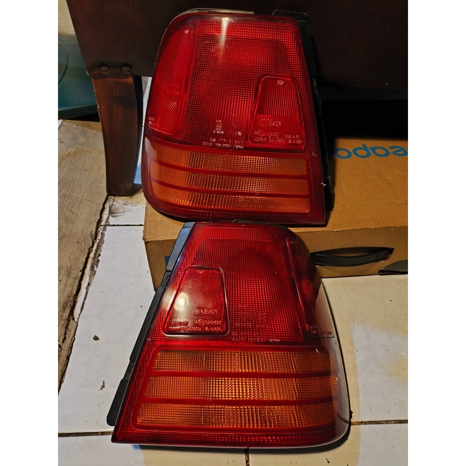 Stoplamp Lampu Belakang Suzuki Esteem Original